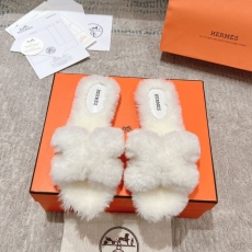 Hermes Slippers